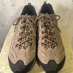 Skechers Mens 4984 Tan Gray Hiking Shoes Size 14 Like new, li